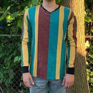 Pacsun long sleeve retro style!